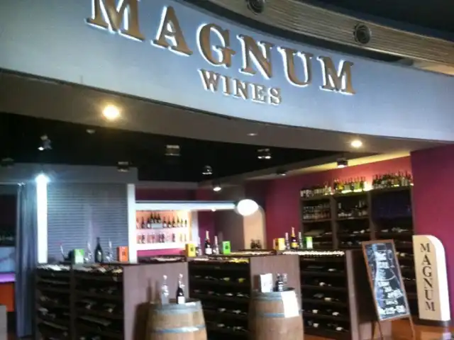 Gambar Makanan Magnum Wines 8