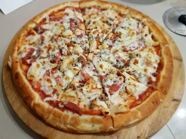 Gambar Makanan Dimyltee Pizza 19