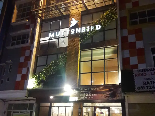 Gambar Makanan Muttonbird Bistro & Rooftop 14