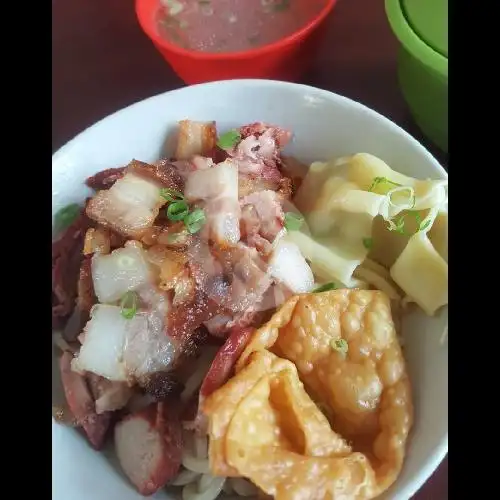 Gambar Makanan Rumah Makan Hoki, Wayong 9