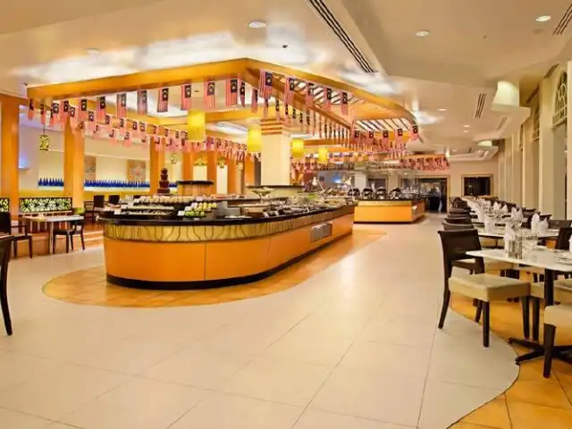 Taman Sari Brasserie - Hotel Istana Food Photo 2