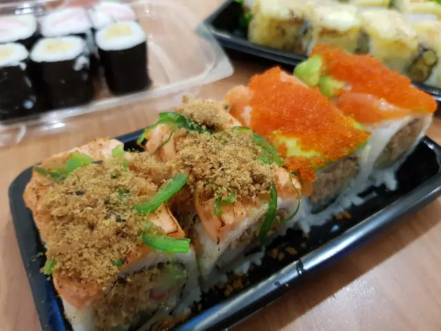 Gambar Makanan Suteki Sushi 9