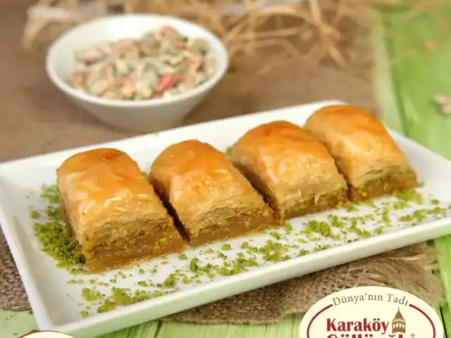Karaköy Güllüoğlu'nin yemek ve ambiyans fotoğrafları 23