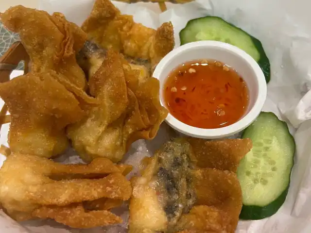 Mak's Chee Authentic Wonton Food Photo 10