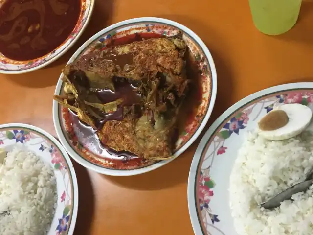 Medan Selera Jalan Tun Ali Food Photo 11