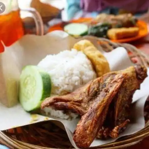 Gambar Makanan Magu Magu Fried Chicken, Tebaununggu 6