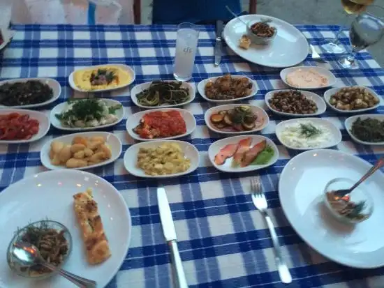 Giritli İstanbul'nin yemek ve ambiyans fotoğrafları 34