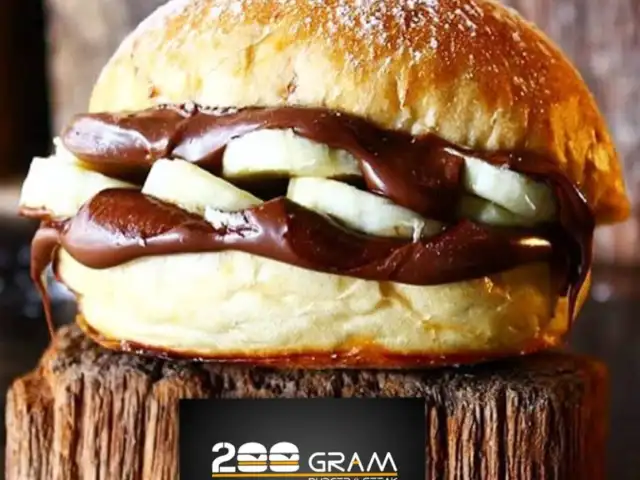 Burger & Sausage 200 Gram'nin yemek ve ambiyans fotoğrafları 9