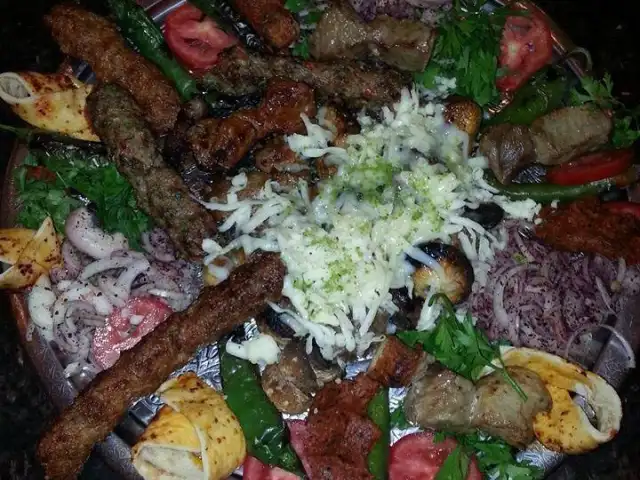 Merve Döner Kebap ve Dürüm Salonu'nin yemek ve ambiyans fotoğrafları 4