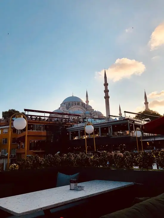 Giriftar Cafe Suleymaniye'nin yemek ve ambiyans fotoğrafları 4