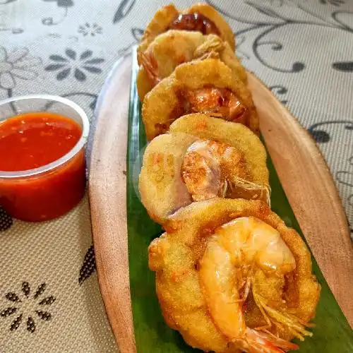 Gambar Makanan Bakwan Kuah Jakarta dan Pisang Kipas, Dapur Nusantara 3