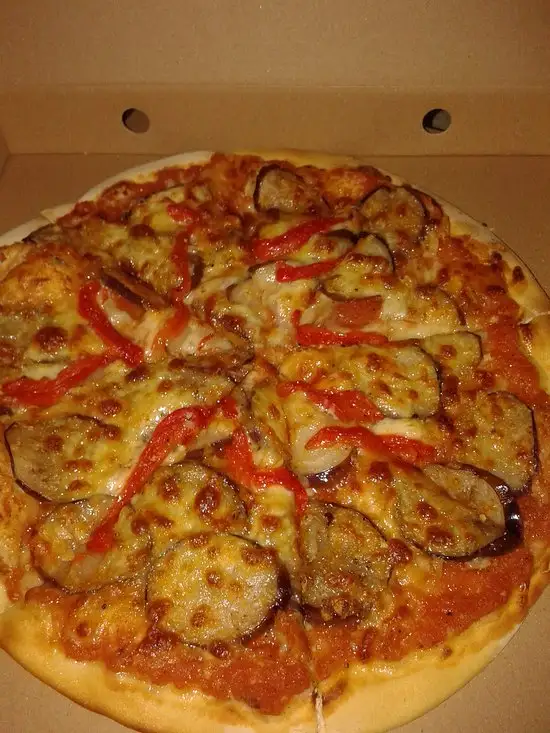 Gambar Makanan Home Pizza 8