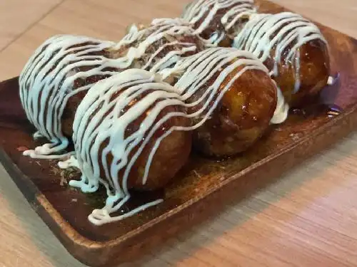 Naruto Takoyaki, MRT Blok M