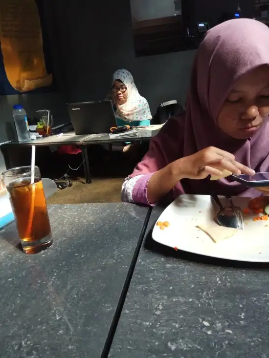 Gambar Makanan Kedai IQ 13