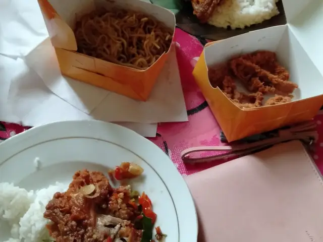 Gambar Makanan GeprekBensu 3