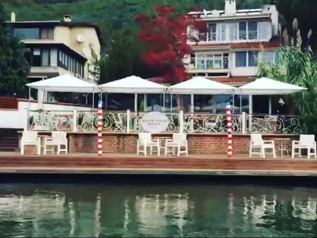 Riverangel Hotel Restoran'nin yemek ve ambiyans fotoğrafları 13