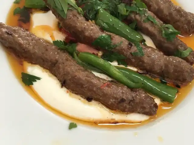 Meşhur Tire Kebabçısı Ali Usta 2'nin yemek ve ambiyans fotoğrafları 2