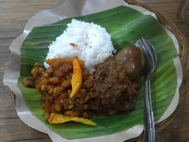 Gambar Makanan Gudeg Yu Djum 14