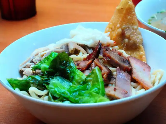 Gambar Makanan Bakmi Bintang Gading 8