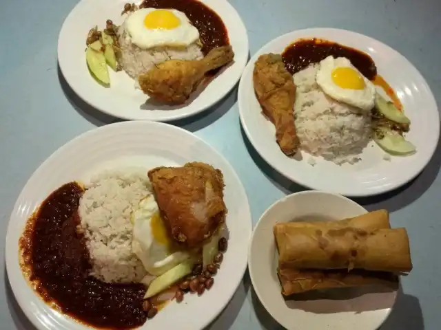 Nasi Lemak AST Food Photo 15