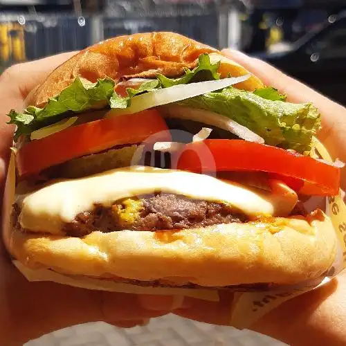 Gambar Makanan Buddy Burger by Hotdogs & Co, Wenang 20