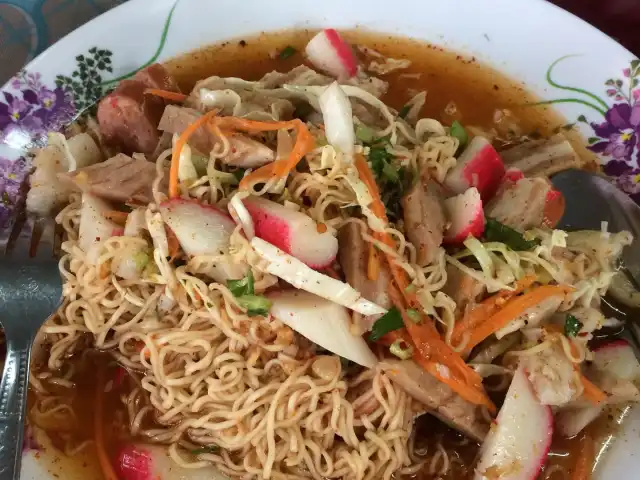 Kak Noor Kerabu Maggi Food Photo 2