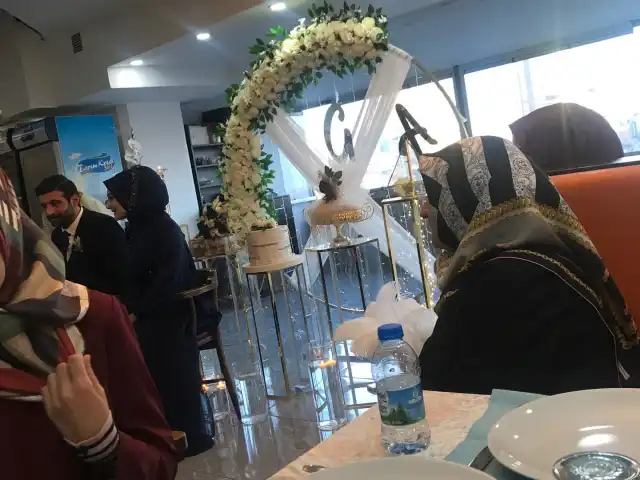 Zeybek Restaurant'nin yemek ve ambiyans fotoğrafları 2