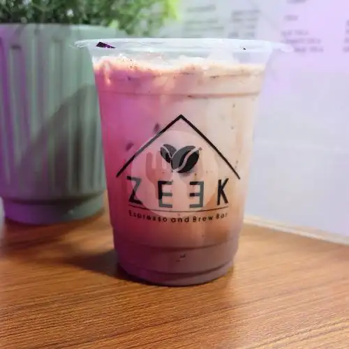 Gambar Makanan Azeek Coffee 7