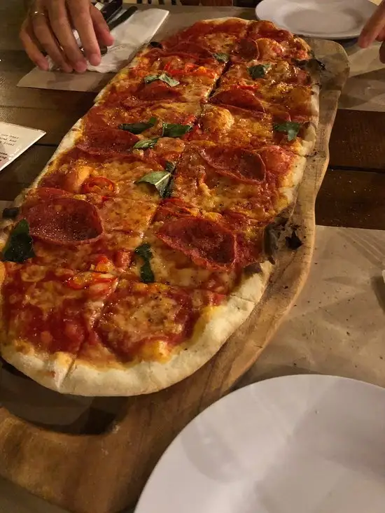 Gambar Makanan Classico Italiano pizza 8