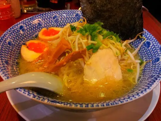 Gambar Makanan Tokyo Tonkotsu Ramen Bankara 12