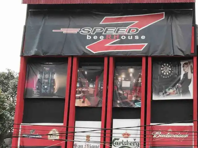 Gambar Makanan Speedz Cafe & Lounge 8