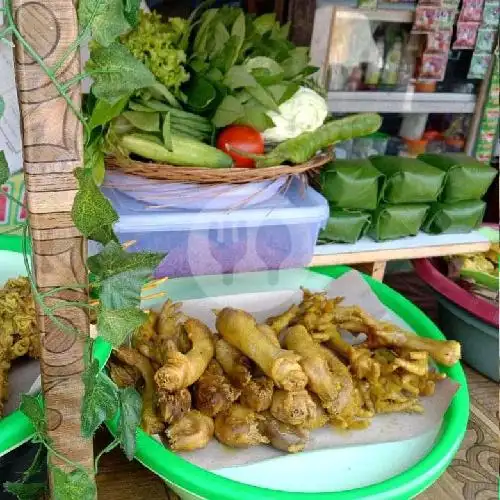 Gambar Makanan Ayam Goreng Warung Melia 14