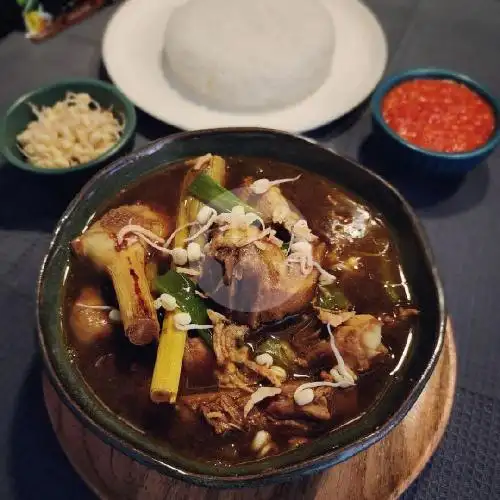 Gambar Makanan Warung Rawon Tulang Pak Nawi, Gresik 4