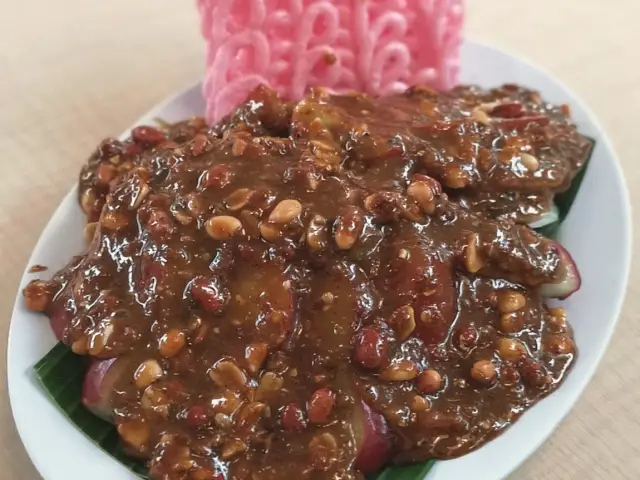 Gambar Makanan Rujak Kolam Medan 4