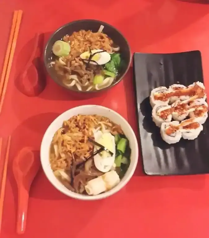 Toro Sushi & Ramen