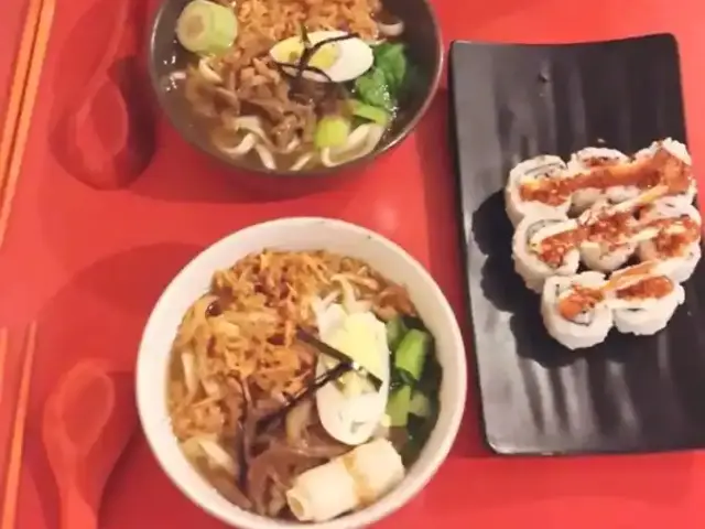 Toro Sushi & Ramen