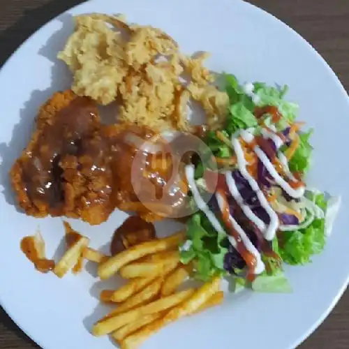 Gambar Makanan Ayam Geprek dan Kebab Burger Madyotaman, Banjarsari 18
