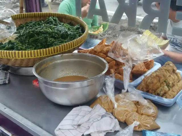 Gambar Makanan Nasi Pecel Madiun Berkat 6