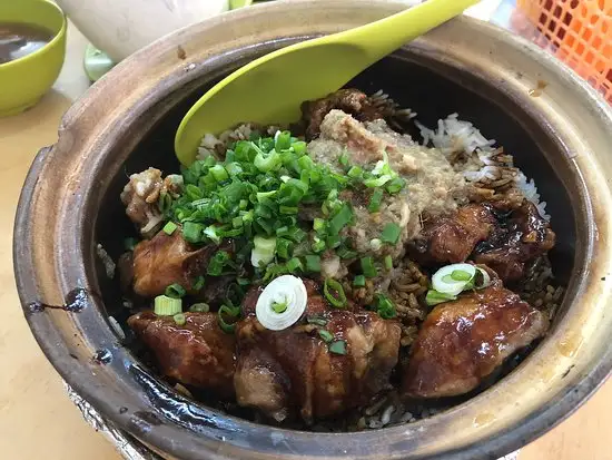 Shi Yue Tian Claypot Chicken Rice Shop