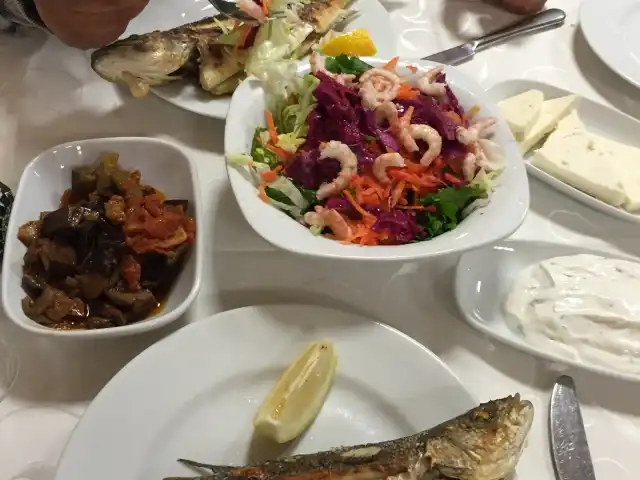 Anadolu Kavağı Kavak İsmail'in Yeri'nin yemek ve ambiyans fotoğrafları 17