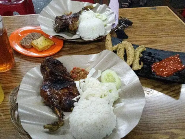 Gambar Makanan Bebek Salero 16