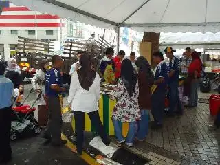 Ayam Bakar Madu Berempah 'Istimewa' Wak Ayam