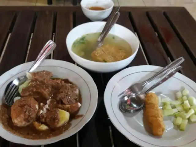 Gambar Makanan Pempek Asli Palembang "Ulu Bundar" 9