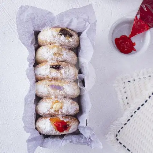 Gambar Makanan Bomboloni Kediri (Samping Geprek Layla), Bandarlor 8