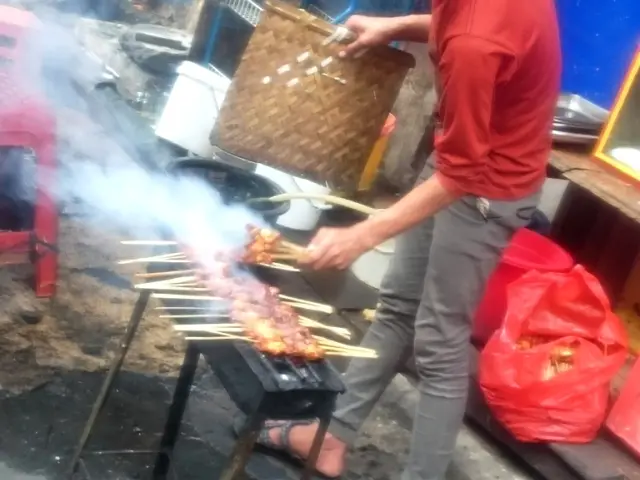 Gambar Makanan Kedai Soto Tangkar & Sate Kuah Daging Sapi Aneka Sari Pak H. Diding 13