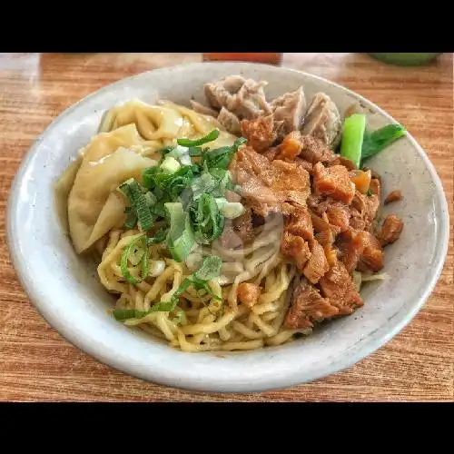 Gambar Makanan Mie Ayam Yamin & Mie Cuan Level Pedas, Taktakan 3