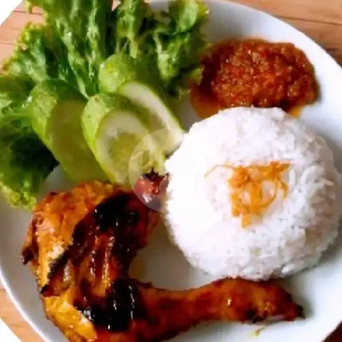 Gambar Makanan Warung Ayam geprek Bu Yanti 12