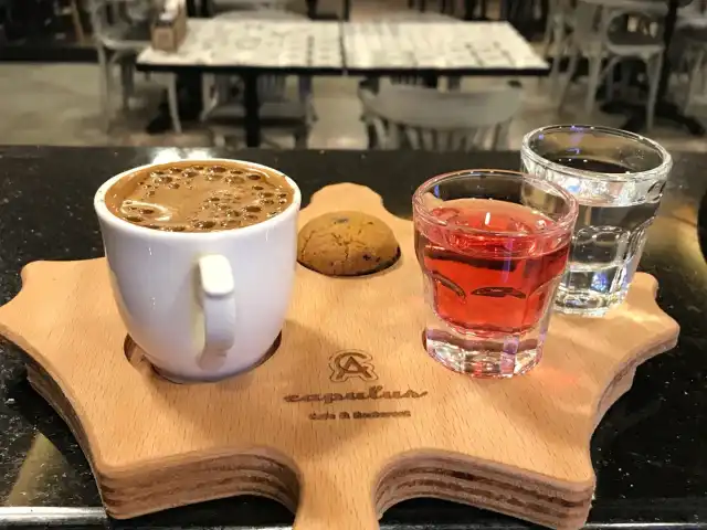 Capulus Cafe & Restaurant'nin yemek ve ambiyans fotoğrafları 5