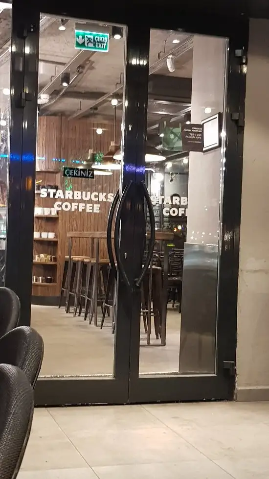 Starbucks Coffee Karanfil'nin yemek ve ambiyans fotoğrafları 48