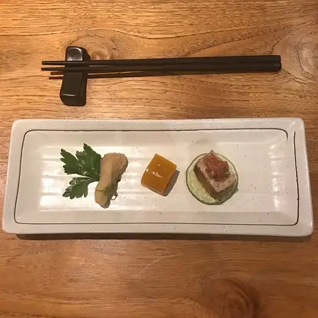 Gambar Makanan Shiro Sushi / Sake Bar 13